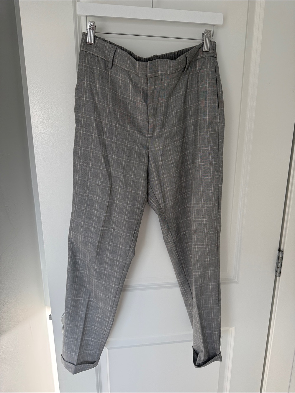 New Look Men Gray Windowpane Trousers